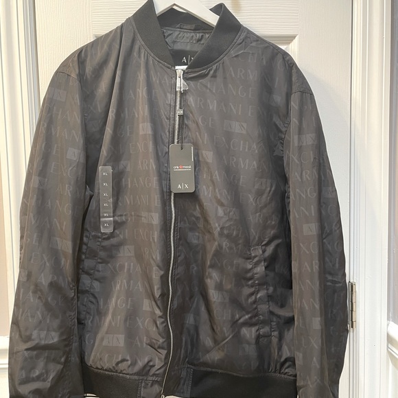 NWT ARMANI EXCHANGE LIGHT JACKET. - Picture 4 of 5